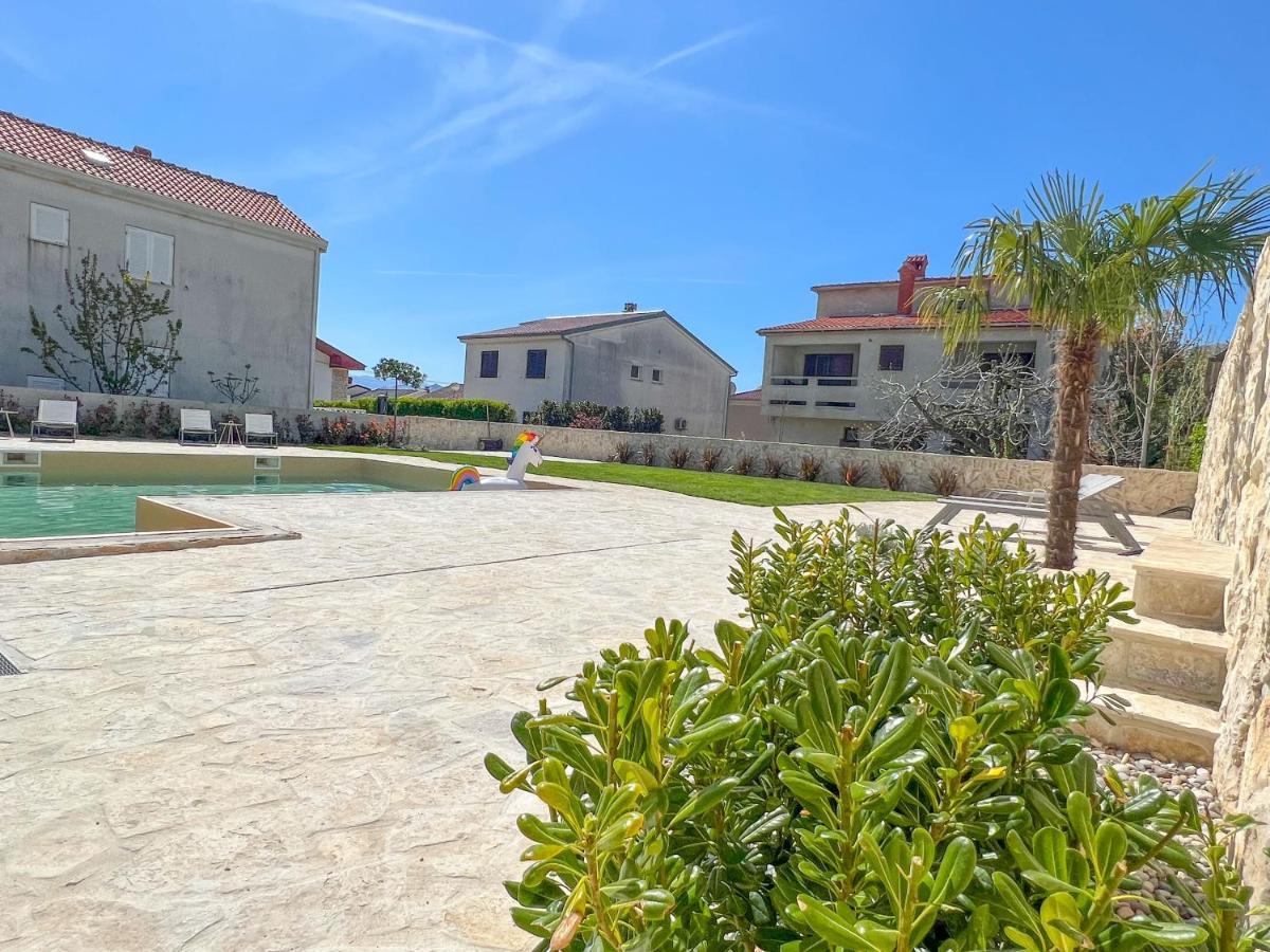 Apartment Baska Mit Poolarea - Krk, Kroatien Luaran gambar