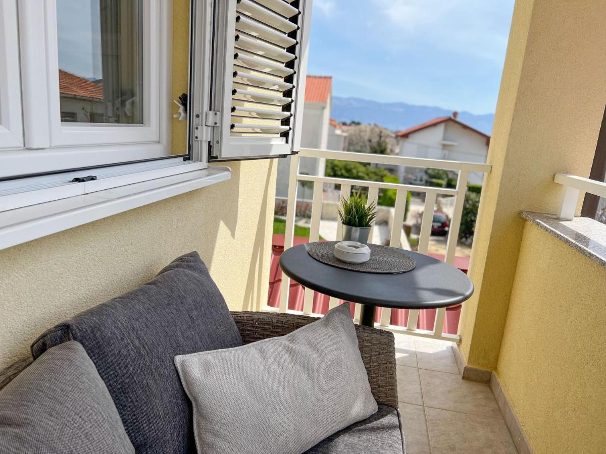 Apartment Baska Mit Poolarea - Krk, Kroatien Luaran gambar