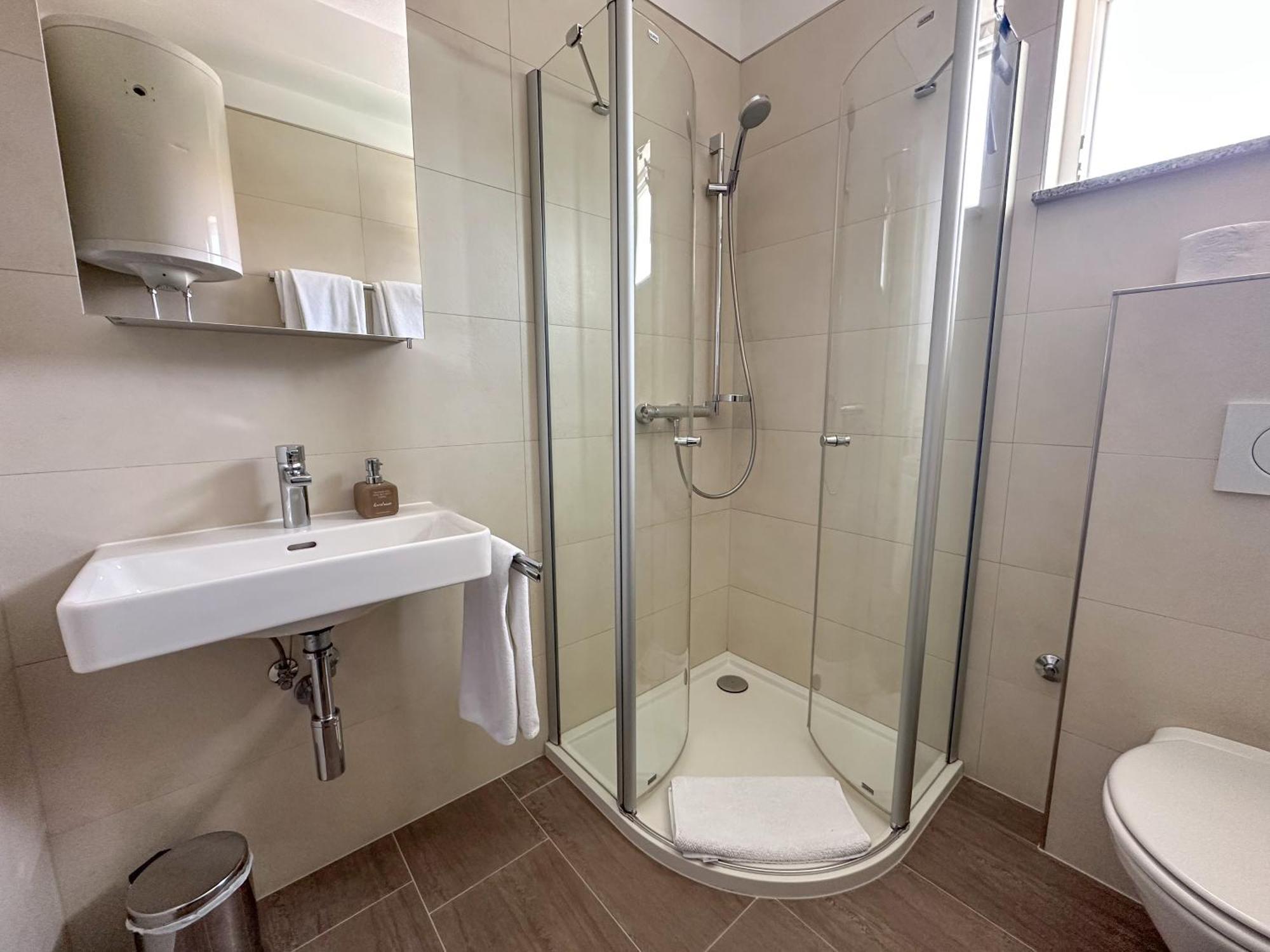 Apartment Baska Mit Poolarea - Krk, Kroatien Luaran gambar